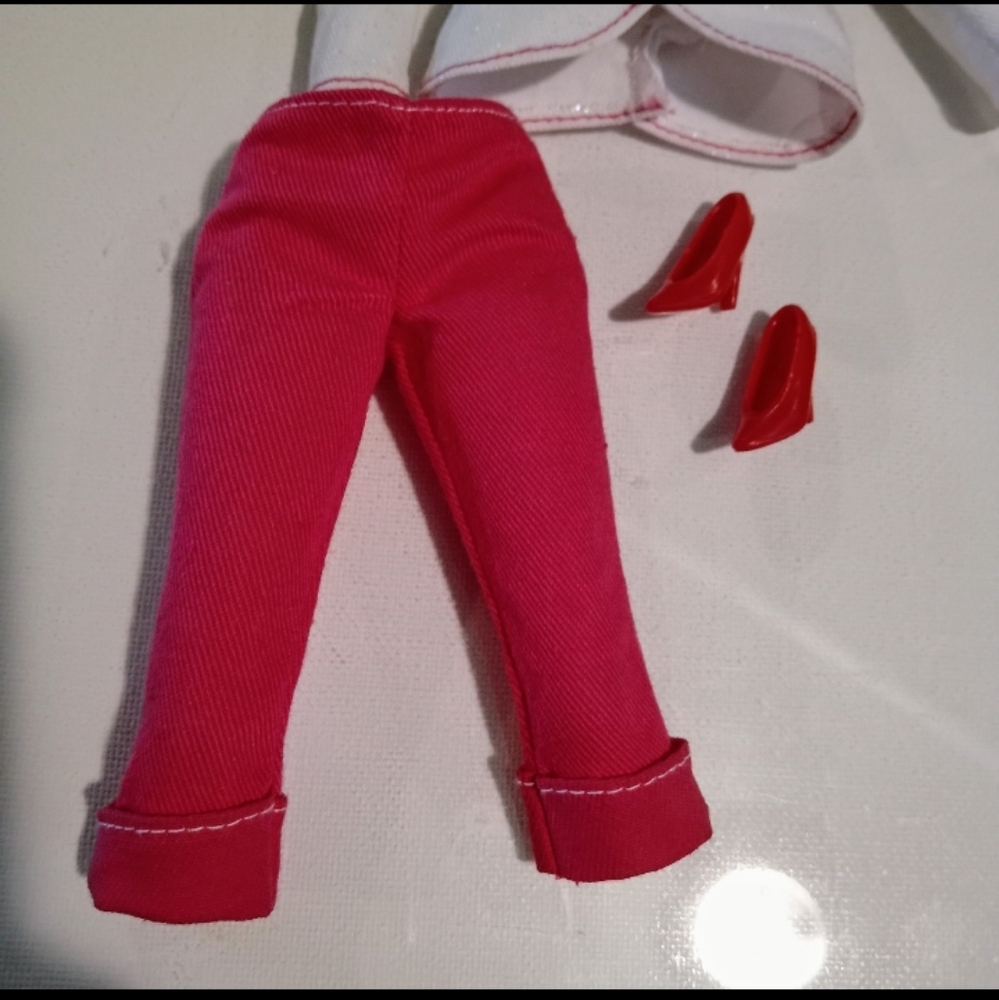 VTG Barbie Doll Outfit 80/90s  Sparkly Jacket Hot Pink Crop Pants Matching Shoes - Picture 7 of 10